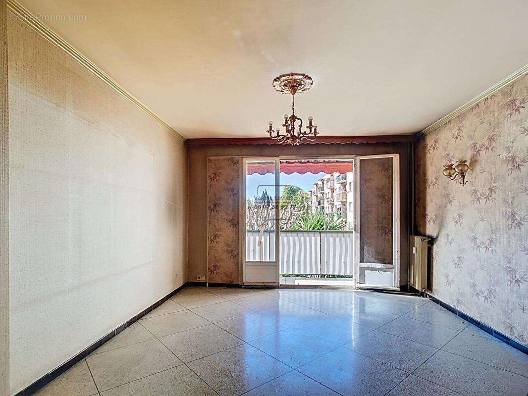 Appartement à MARSEILLE-13E