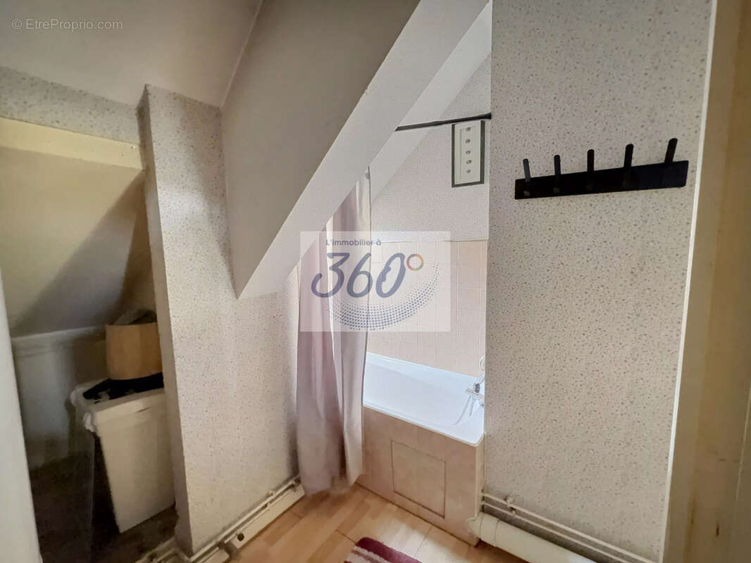 Appartement à LONS-LE-SAUNIER