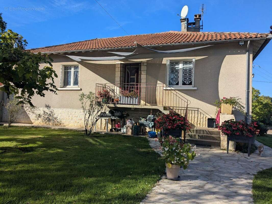 Maison à GRAMAT