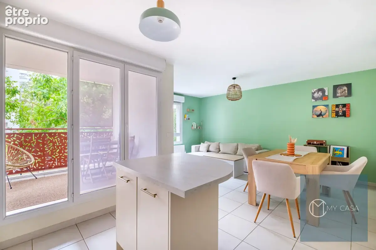 Lyon 7 - T3 de 68,5 m2 avec terrasse 12 m2 - photo 1