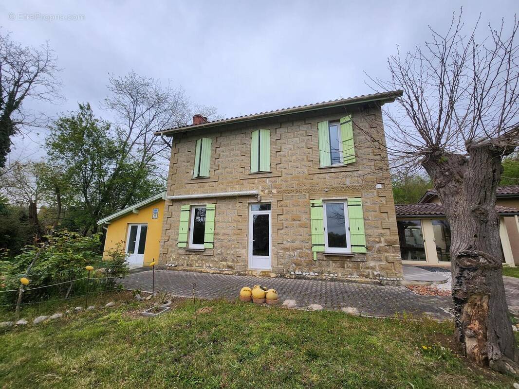 Photo 1 - Maison à ESTANG