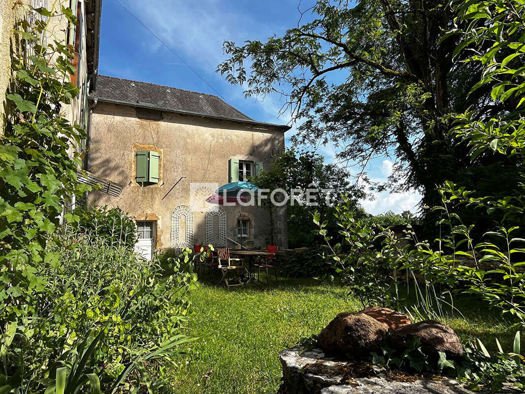 Maison de maître avec parc : projets familial, professionnel ou associatif bienvenus! - photo 4
