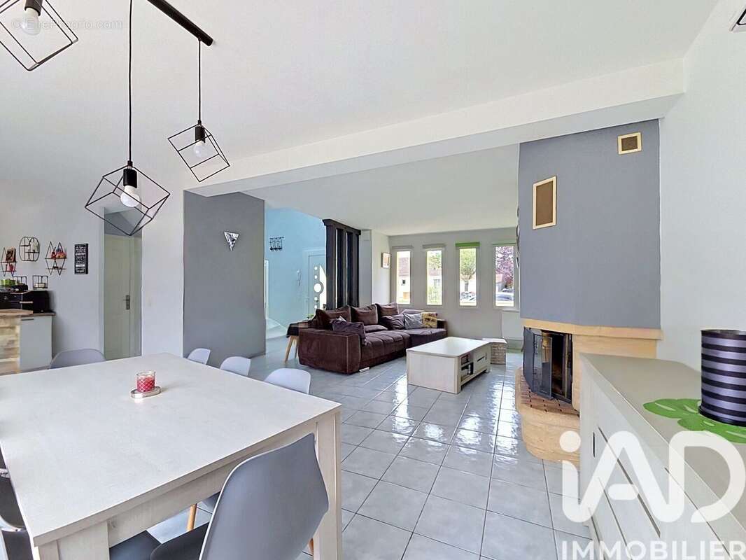 Maison 123 m² à Jablines  - photo 4