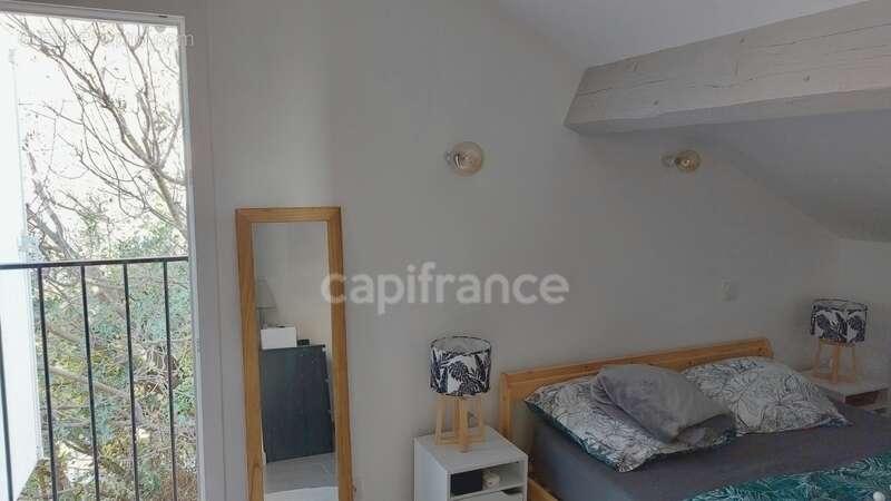 Appartement à vendre 3 pièces VILLENEUVE LES AVIGNON (30) - photo 17