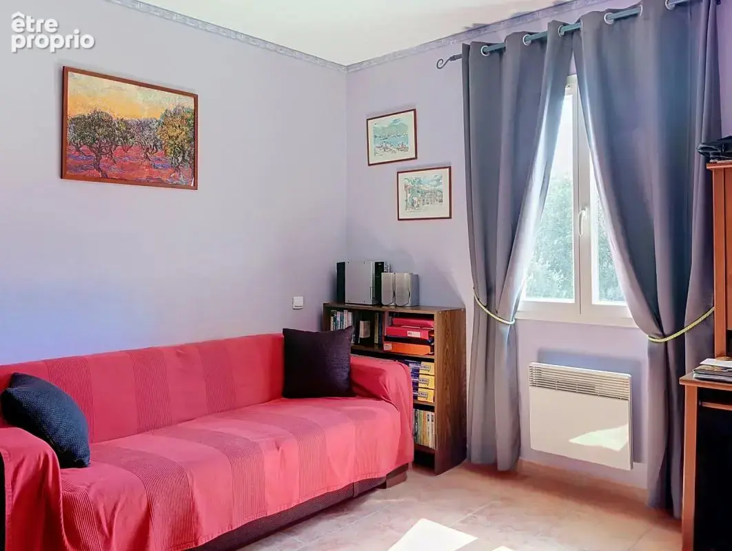 Exclusivité – Maison avec piscine au cœur du Vaucluse - - photo 11