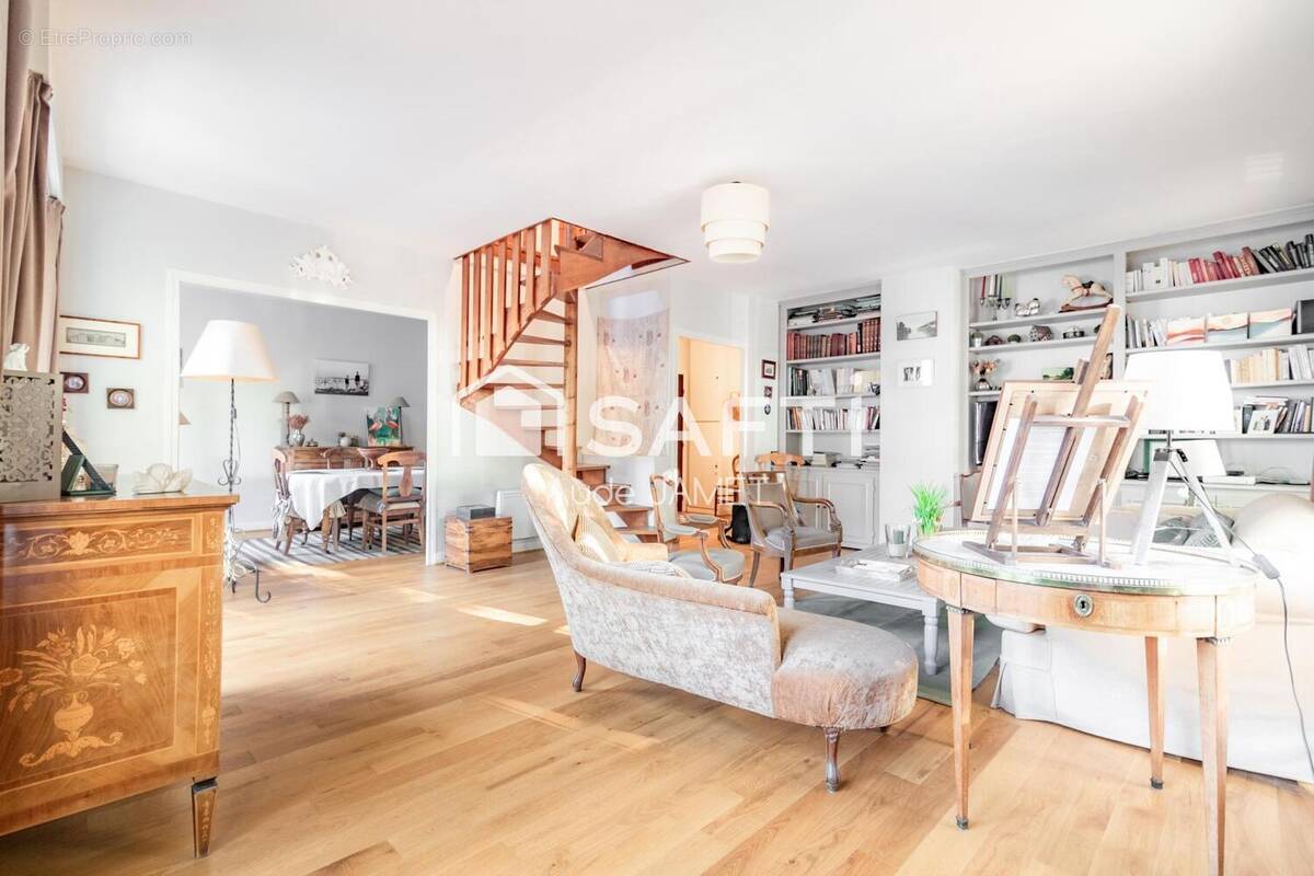 Photo 1 - Appartement à VERSAILLES