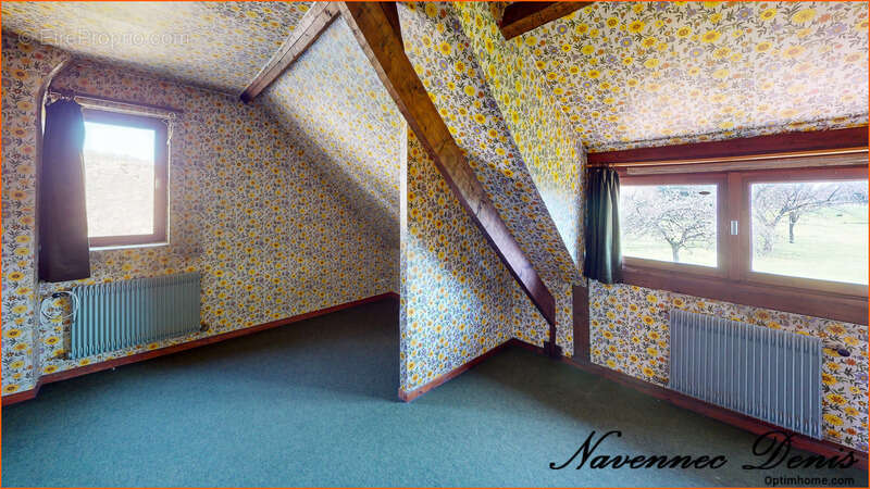 Maison à LA SAUSSAYE