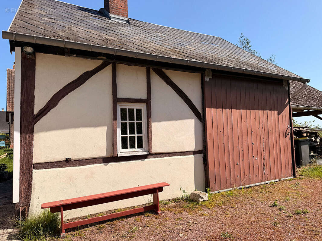 Maison à MORGNY-LA-POMMERAYE