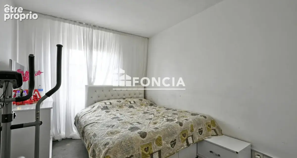 À VENDRE – Appartement 3 pièces en plein centre de Pontoise, au pied de la gare - photo 7