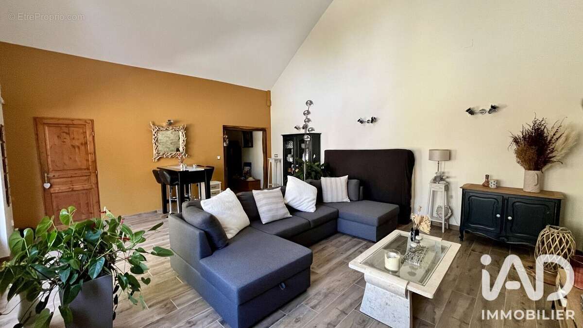 Maison 175 m² à Conty  - photo 5