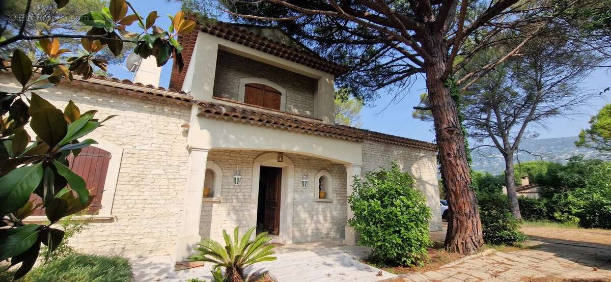 Maison à PEYMEINADE