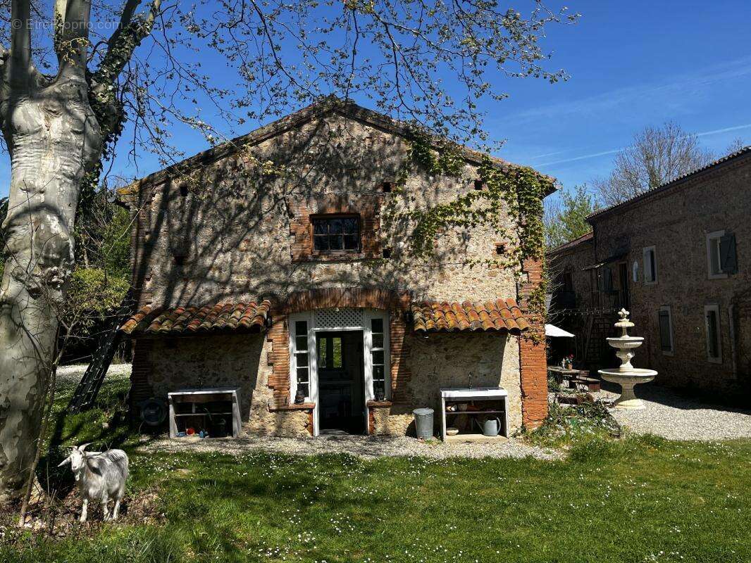 Maison à CARLA-BAYLE