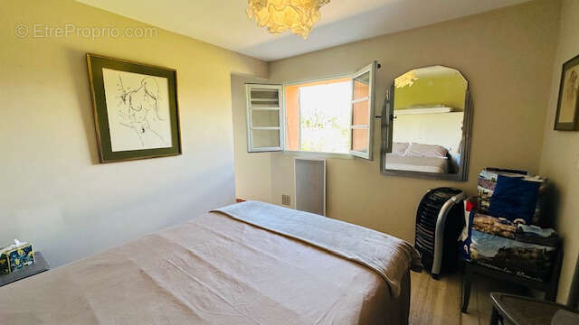 Maison à ENTRECHAUX