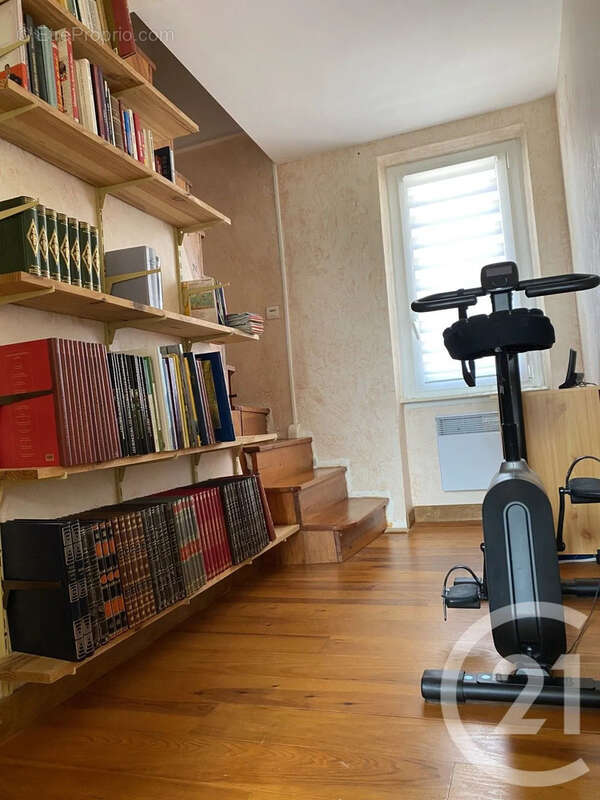 Maison 76 m² à Airoux  - photo 8