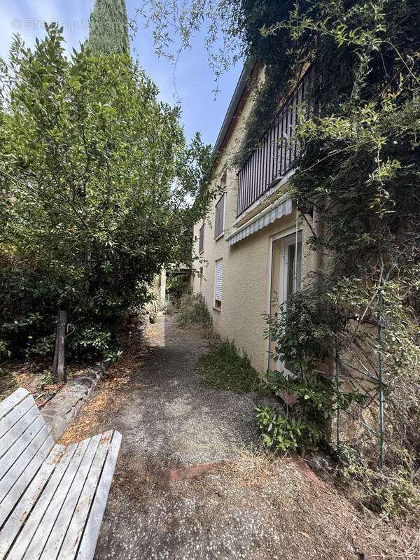 Maison à vendre à Arles-sur-Tech, proche du collège. - photo 31