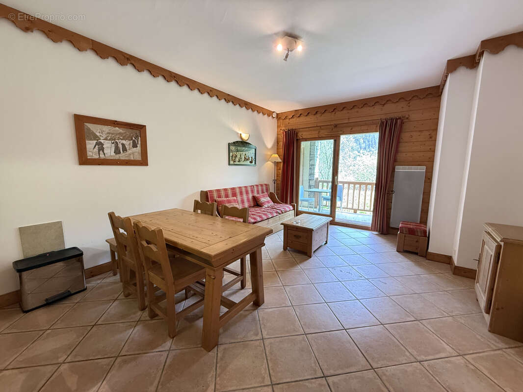 Appartement rez de jardin 2 chambres 65 m2 - photo 2