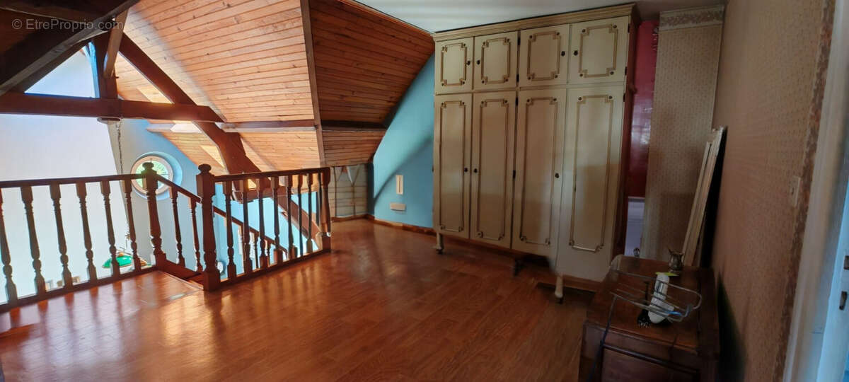 Maison à HAUTVILLERS
