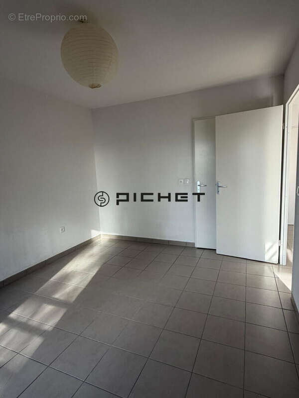 Appartement à SAINT-MEDARD-EN-JALLES