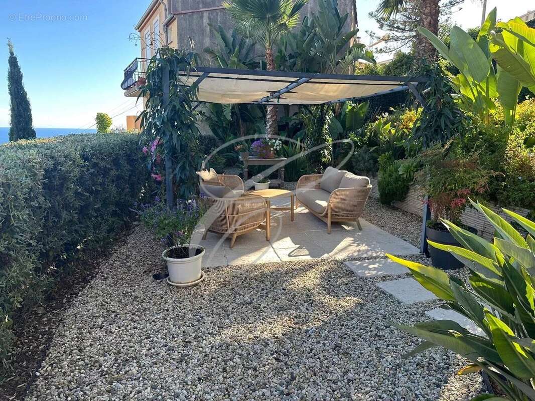 Maison à BEAUSOLEIL