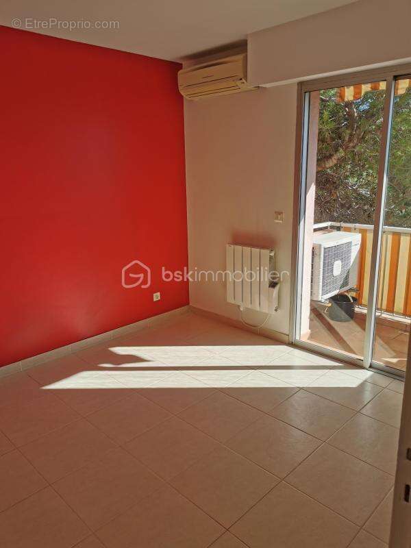 Appartement à LE CANNET