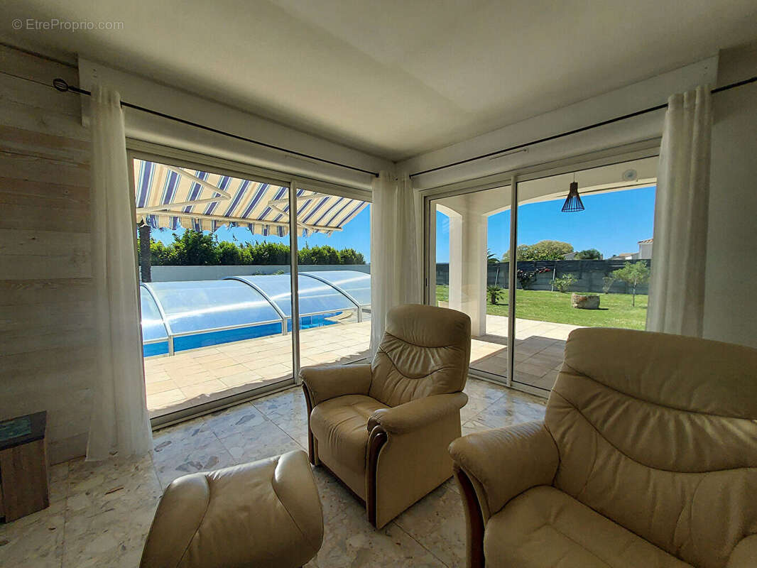 Maison à BOURCEFRANC-LE-CHAPUS