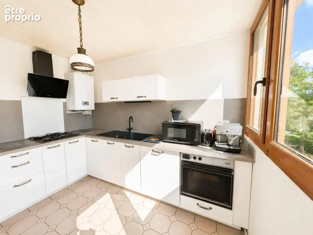 Pessac Pontet - T6 lumineux 104 m² env. - 4 ch - Parc & Tennis - photo 5