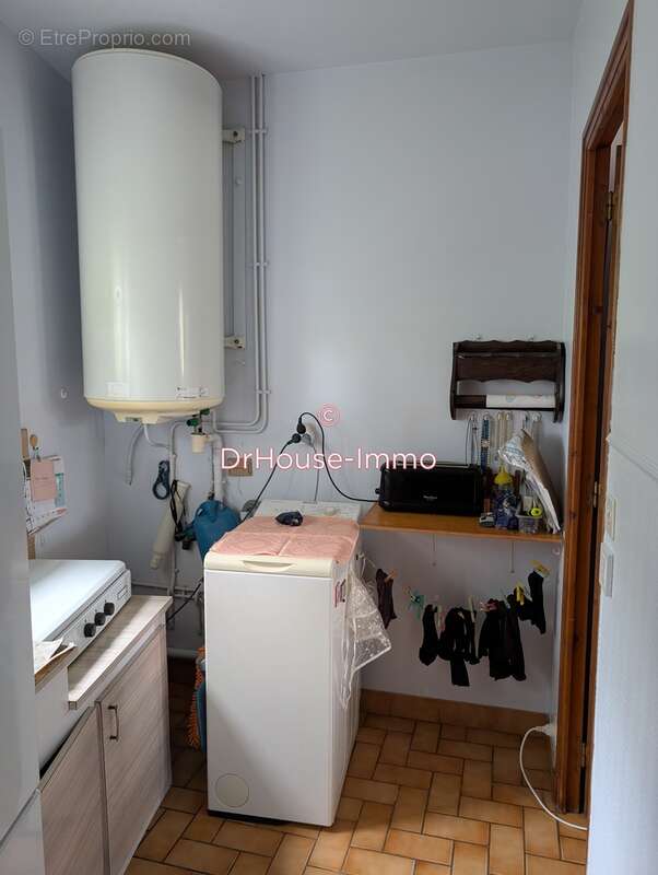 Maison à SAINT-VRAN