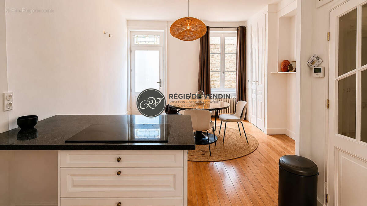 Appartement à CHASSELAY