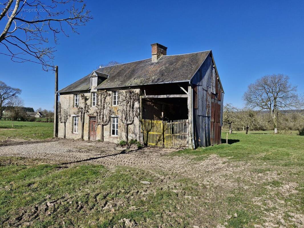 Maison à LA ROCQUE