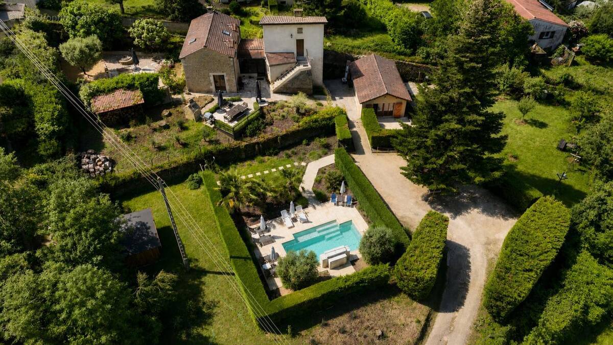 Maison à SARLAT-LA-CANEDA