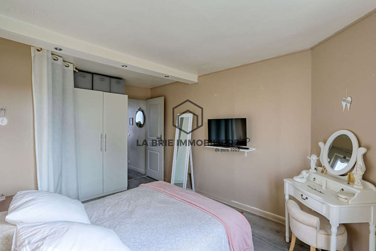 Appartement à MAROLLES-EN-BRIE