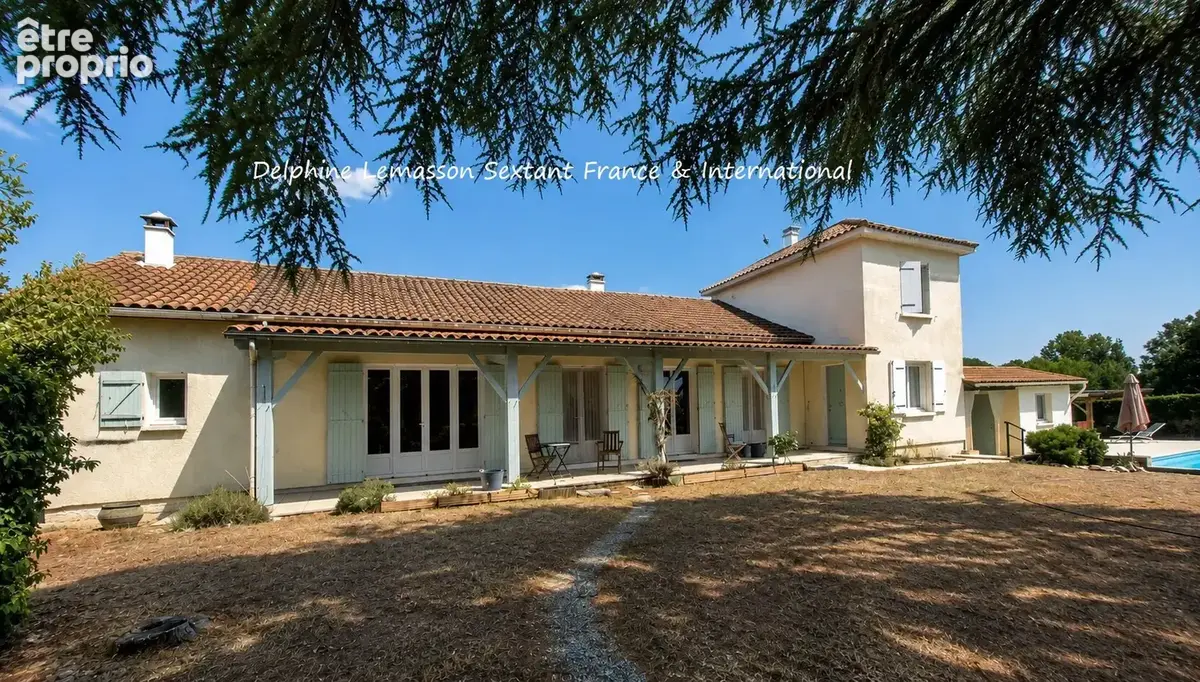 Maison de charme avec piscine et jardin arboré - photo 3