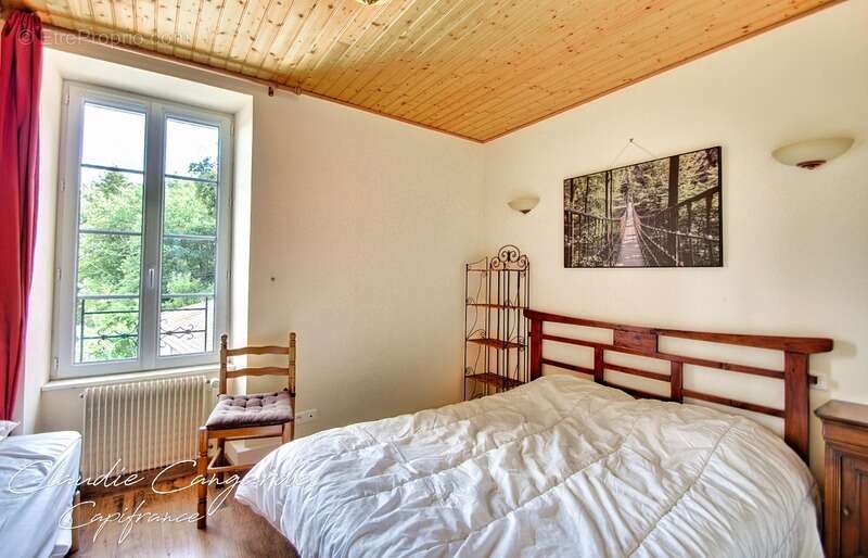 Propriété de charme en bord de rivière, avec activité de gîte Les HERBIERS (85) - photo 34
