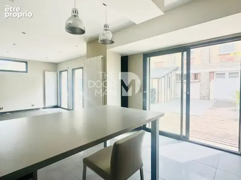 Maison 53000 - photo 3