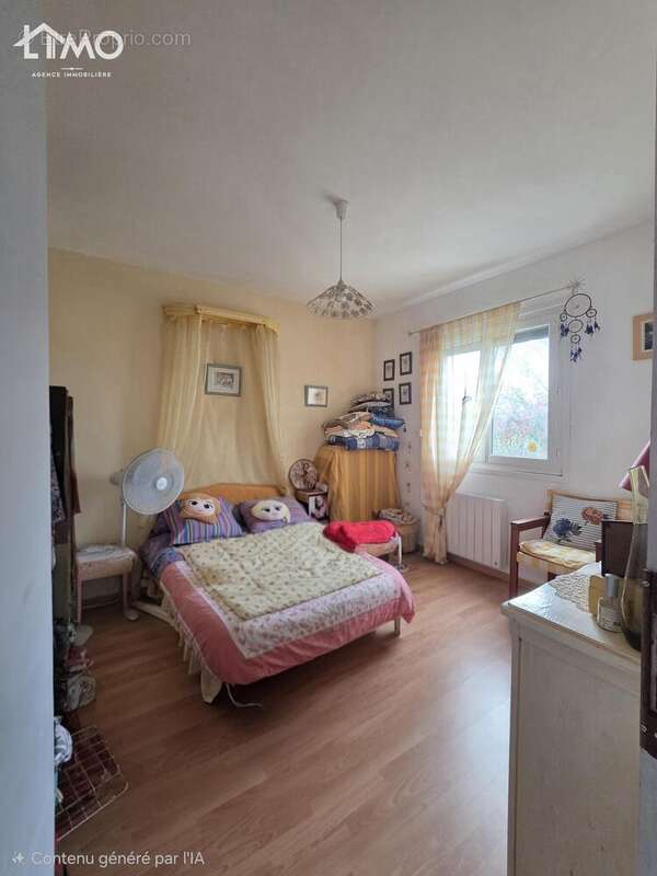 n°1 - Maison à SAINT-LEONARD-DE-NOBLAT