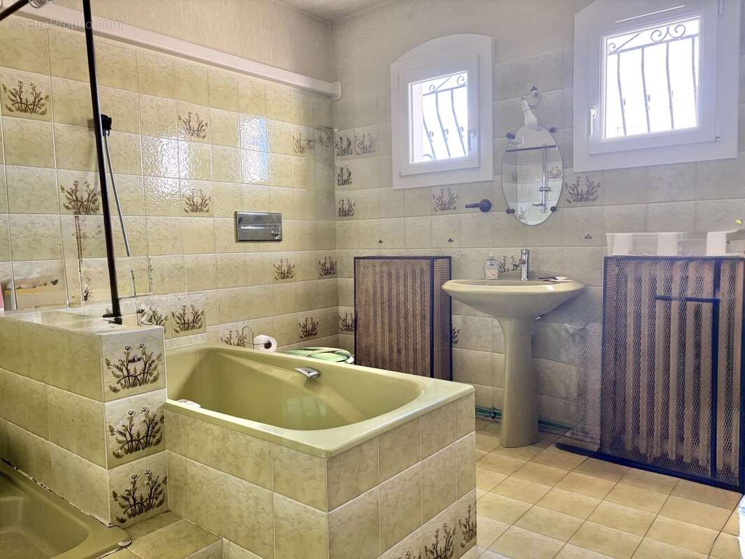 Maison de Ville 3 Chambres à Carcassonne – Prix Attractif pour Vente Rapide - photo 15