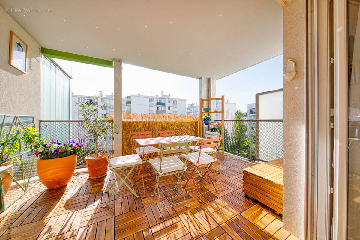 Appartement à VILLEURBANNE