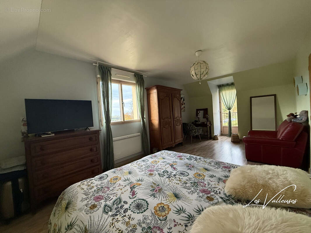 Maison à LONGUEVILLE-SUR-SCIE