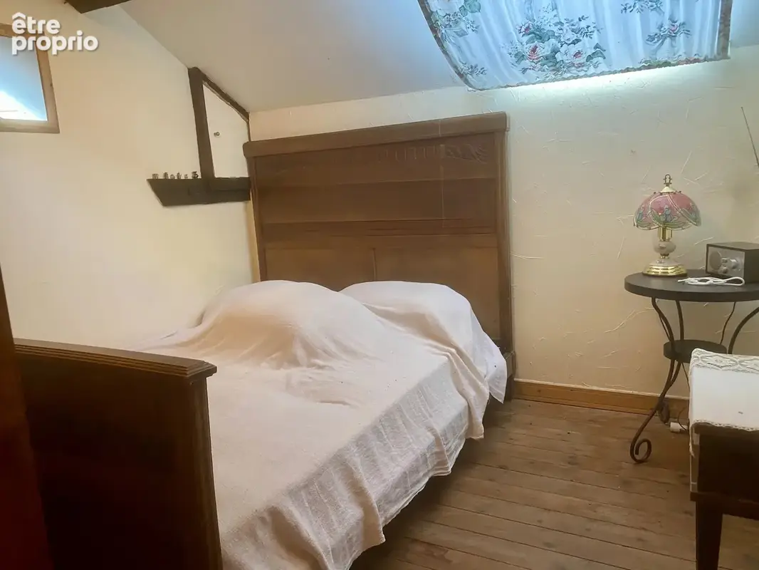 Charmante maison de village indépendante avec grande grange et 2 744 m² de terrain - photo 10
