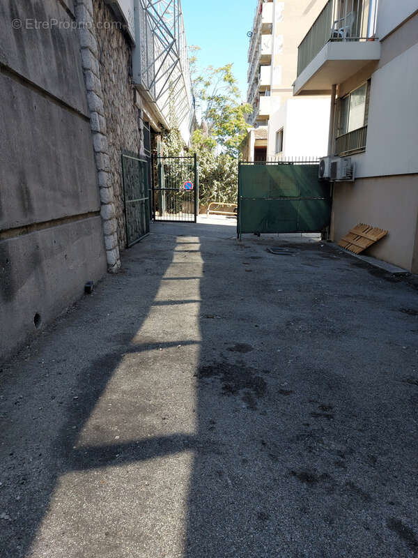 Parking à NICE
