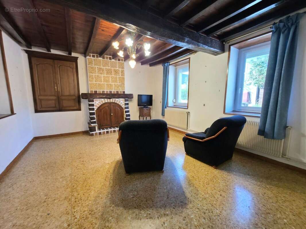 Maison 110 m² à Walincourt-Selvigny  - photo 3