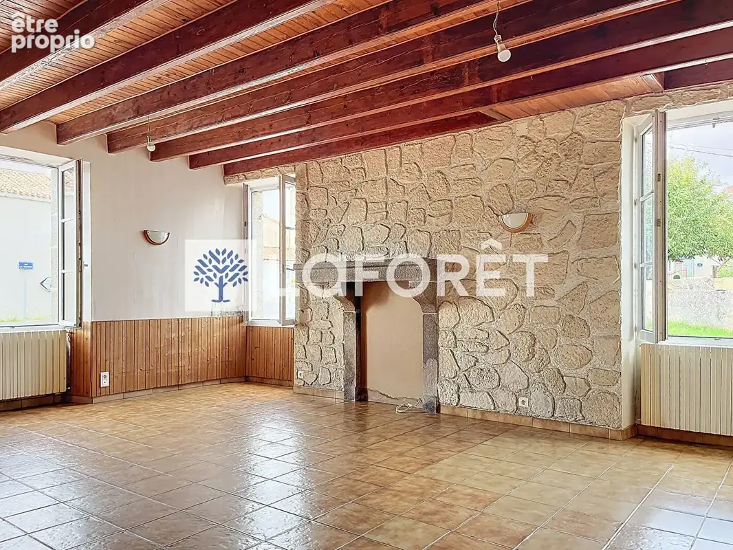 Vente maison LOUIN - photo 3