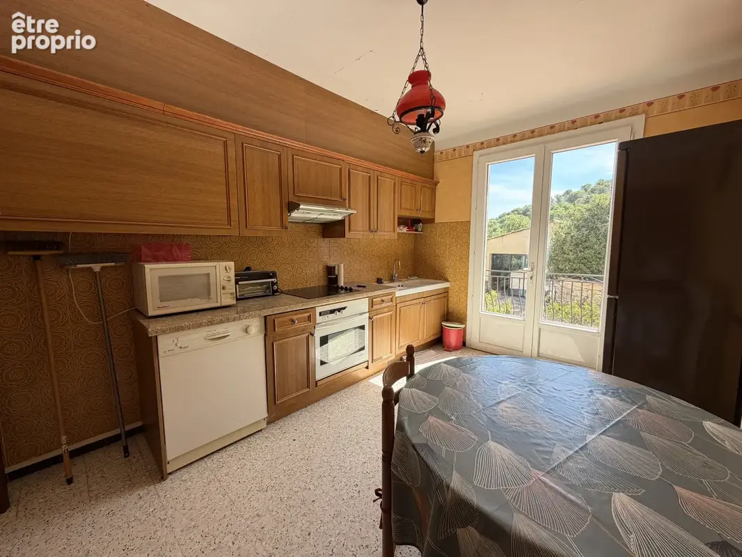 LAUDUN - Grande maison familiale avec appartement, piscine et terrain 1279m2 - photo 16