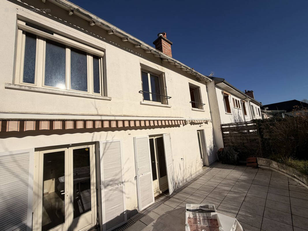 Maison à BELLERIVE-SUR-ALLIER