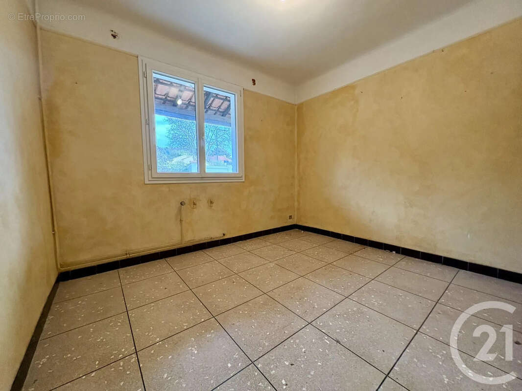 Maison à SIX-FOURS-LES-PLAGES