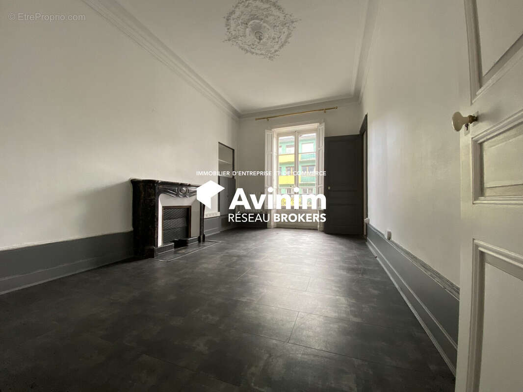 Commerce à GRENOBLE