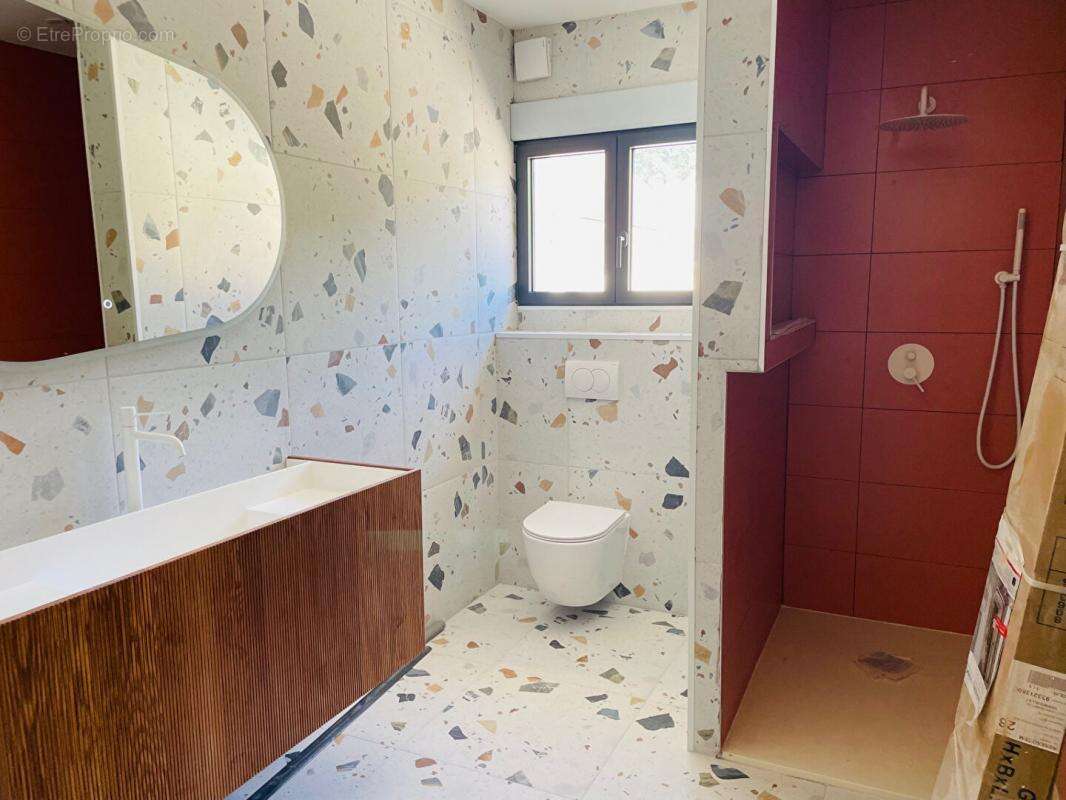 Maison à SAINTE-GEMME-MORONVAL