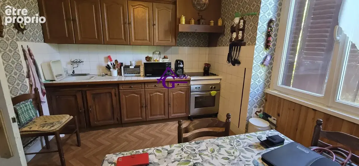 Maison 8 pièces 117 m² à vendre à Sauveterre-De-Rouergue (12800) - photo 7