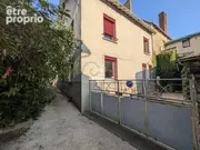Appartement à SAINT-LAURENT-SUR-GORRE