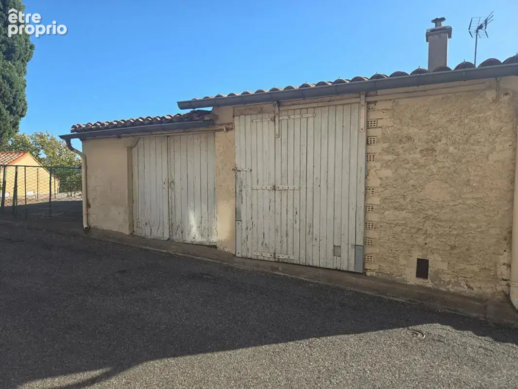 Marseillette, maison avec atelier , 200 m² environ - photo 10